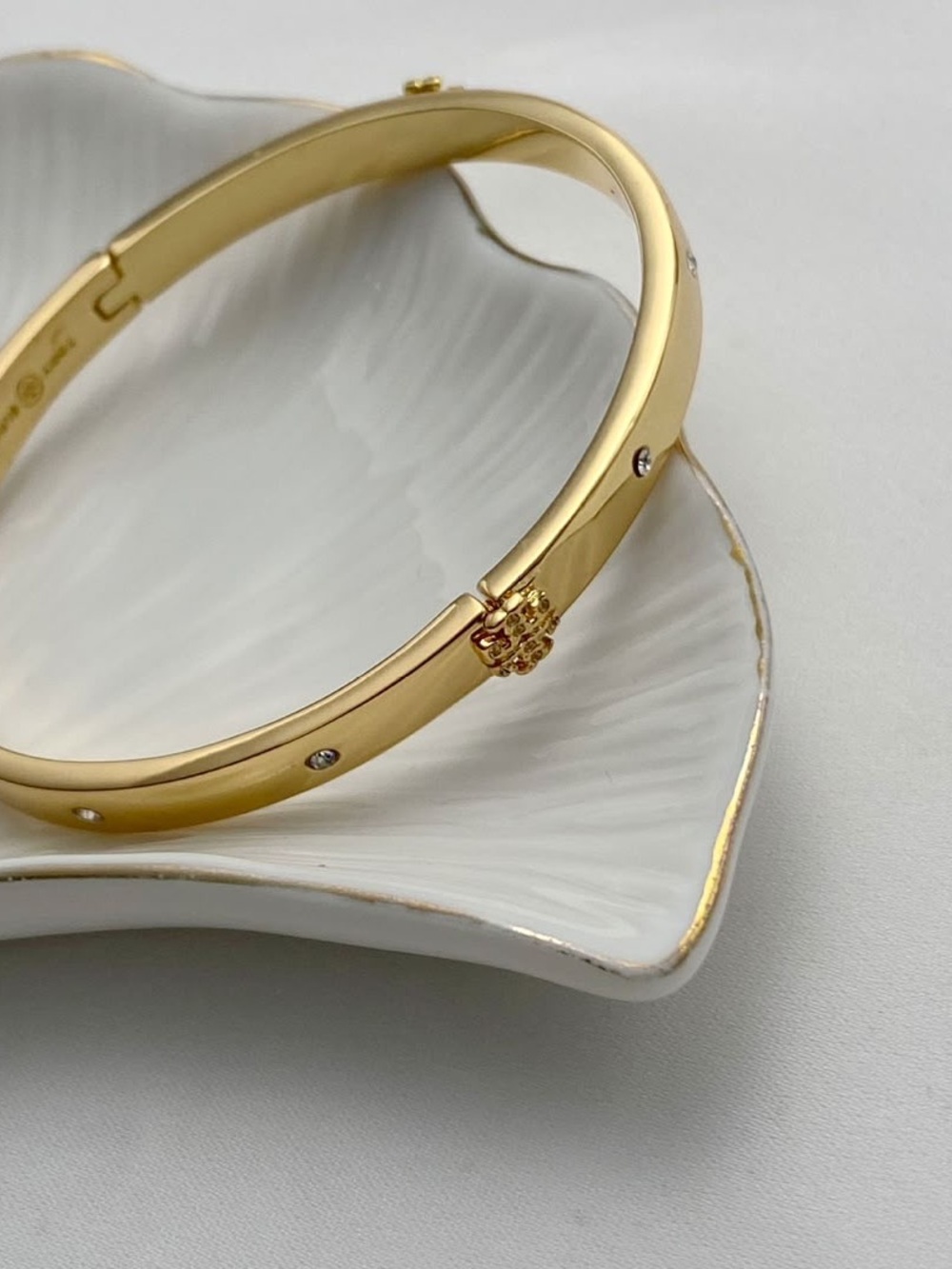 Tory Burch Gold Crystal-Stud Hinged Bangle Bracelet - Picture 2 of 3
